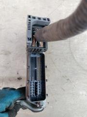 Блок efi Toyota Voxy ZRR70 3zr-fae 89661-28C41 4 ракурс