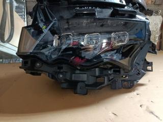 Фара левая TOYOTA VOXY ZWR90W V1-4 2 ракурс Фара левая TOYOTA VOXY ZWR90W V1-4 2 ракурс