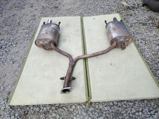 Бочка глушителя Toyota Crown GRS182 3GR-FSE 3 ракурс Бочка глушителя Toyota Crown GRS182 3GR-FSE 3 ракурс