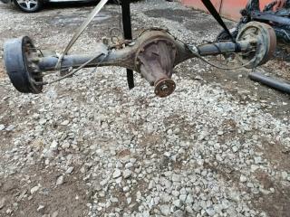 Запчасть мост задний NISSAN CARAVAN