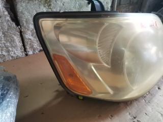 Фара правая TOYOTA NOAH azr60 2i-181 3 ракурс
