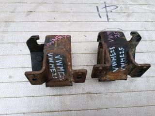 Запчасть подушка двигателя NISSAN CARAVAN