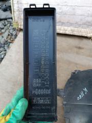 Блок предохранителей TOYOTA CROWN GRS182 3GR-FSE 4 ракурс
