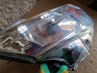 Фара правая TOYOTA TANK M900A 1KR 2 ракурс