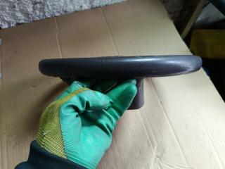 Руль TOYOTA PASSO KGC30 1KR-FE 4 ракурс Руль TOYOTA PASSO KGC30 1KR-FE 4 ракурс