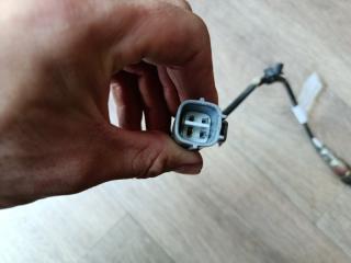 Лямбда-зонд TOYOTA AQUA NHP10 1NZ-FXE 89465-52670 3 ракурс