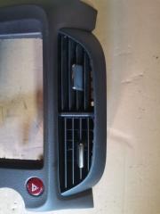 Консоль магнитофона HONDA fit Shuttle GP2 77250tf70020 4 ракурс