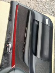 Обшивка дверей TOYOTA MARK II JZX110 1JZ-GTE 5 ракурс