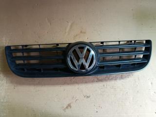 Решетка радиатора VOLKSWAGEN POLO 9N bky 1 ракурс