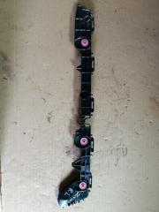 Крепеж бампера левый задний TOYOTA PRIUS ZVW51 52576-47040 1 ракурс