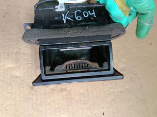 Пепельница TOYOTA CRESTA GX100 1G-FE 2 ракурс