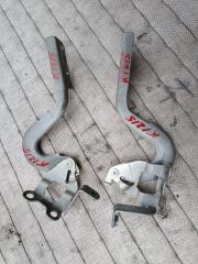 Петля капота TOYOTA PASSO KGC30 1KR-FE 1 ракурс