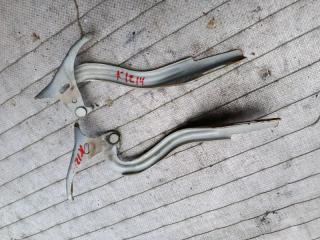 Петля капота HONDA STREAM RN6 R18A 1 ракурс