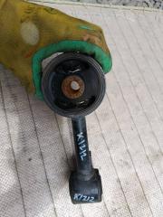 Подушка двигателя задняя TOYOTA PASSO KGC30 1KR-FE 1 ракурс