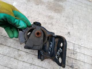 Подушка двигателя левая TOYOTA PRIUS ZVW30 2ZR-FXE 12372-37110 3 ракурс Подушка двигателя левая TOYOTA PRIUS ZVW30 2ZR-FXE 12372-37110 3 ракурс