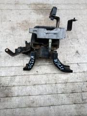 Подушка двигателя правая TOYOTA PRIUS ZVW30 2ZR-FXE 1 ракурс Подушка двигателя правая TOYOTA PRIUS ZVW30 2ZR-FXE 1 ракурс