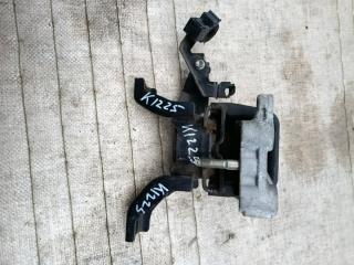 Подушка двигателя правая TOYOTA PRIUS ZVW30 2ZR-FXE 1 ракурс Подушка двигателя правая TOYOTA PRIUS ZVW30 2ZR-FXE 1 ракурс