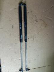 Амортизатор двери HONDA STREAM RN6 R18A 2 ракурс