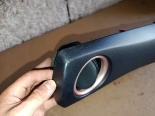 Консоль магнитофона TOYOTA VITZ NSP130 1NR-FE 55470-52060 3 ракурс