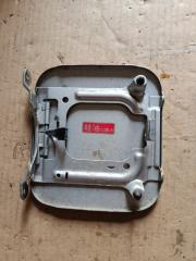 Лючок бензобака NISSAN CARAVAN VWME25 ZD30 3 ракурс