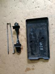 Крепление аккумулятора TOYOTA WISH ZNE10 1ZZ-FE 74404-63010 1 ракурс