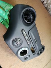 Климат-контроль Toyota Vitz scp10 1sz-fe 5 ракурс