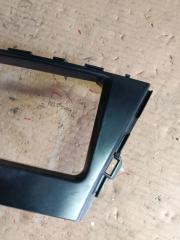 Консоль магнитофона TOYOTA PRIUS ALPHA ZVW41 2ZR-FXE 3 ракурс