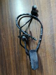Педаль газа TOYOTA CORONA ST191 3s 1 ракурс Педаль газа TOYOTA CORONA ST191 3s 1 ракурс