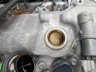 Двигатель TOYOTA COROLLA FIELDER ZRE144 2ZR-FE 1 ракурс Двигатель TOYOTA COROLLA FIELDER ZRE144 2ZR-FE 1 ракурс