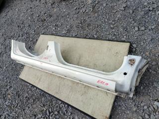 Порог правый TOYOTA PASSO KGC10 1KR-FE 2 ракурс