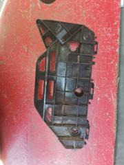 Крепеж бампера левый передний Toyota NOAH ZRR80 52116-28220 1 ракурс