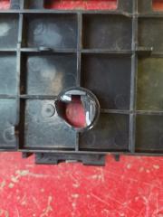 Крепеж бампера левый передний Toyota NOAH ZRR80 52116-28220 5 ракурс
