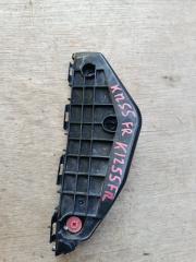 Крепеж бампера правый передний TOYOTA Spade NCP141 1NZ-FE 1 ракурс