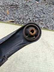 Рычаг правый передний TOYOTA SIENTA NCP81 1NZ-FE 5 ракурс Рычаг правый передний TOYOTA SIENTA NCP81 1NZ-FE 5 ракурс