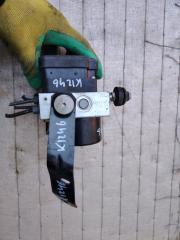 Блок abs TOYOTA PASSO qnc10 K3-VE ppu9c23t48 3 ракурс