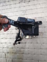 Блок abs TOYOTA PORTE NNP10 8954152160 2 ракурс