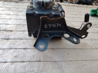 Блок abs TOYOTA SIENTA ncp81 1NZ-FE 44510-52400 5 ракурс