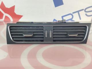 Запчасть диффузор воздуховода central AUDI A4 2011