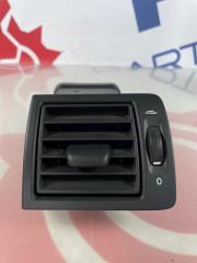 Фото запчасти дефлектор салонный левый VOLVO V50 2006 контрактная запчасть Запчасть дефлектор салонный левый VOLVO V50 2006