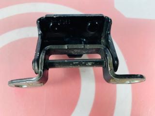 Петля двери верхняя задняя правая NISSAN Murano PNZ51