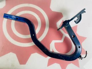 Фото запчасти петля крышки багажника правая HONDA ACCORD 2009 контрактная запчасть Запчасть петля крышки багажника правая HONDA ACCORD 2009