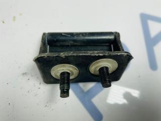 Запчасть петля двери крышки багажника правая NISSAN Murano 2010