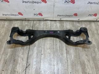 Запчасть балка подвески задняя PORSCHE Cayenne 2003