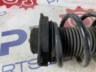 Амортизатор передний Passat 2012 B7 1.4