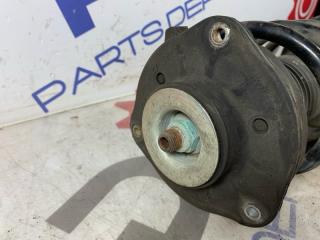 Амортизатор передний Passat 2012 B7 1.4