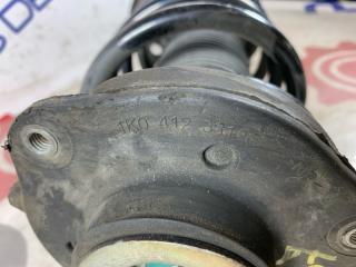 Амортизатор передний Passat 2013 B7 1.4