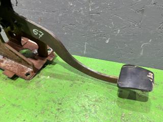 Педаль сцепления Aveo 2008 T250 1.5 F15S3 Педаль сцепления Aveo 2008 T250 1.5 F15S3
