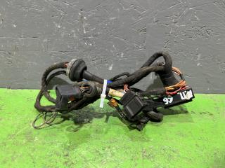 Запчасть проводка двери передняя правая Volkswagen Passat 1997 B5 1.8 ADR Б/У Проводка двери передняя правая Volkswagen Passat 1997 B5 1.8 ADR Б/У