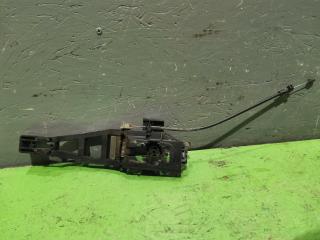 Кронштейн ручки двери передний правый Ford Focus 2 2006