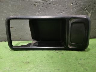 Запчасть накладка внутренней ручки двери задняя правая Ford Focus 2 2006 Хэтчбек 1.4 ASDA Б/У Накладка внутренней ручки двери задняя правая Ford Focus 2 2006 Хэтчбек 1.4 ASDA Б/У